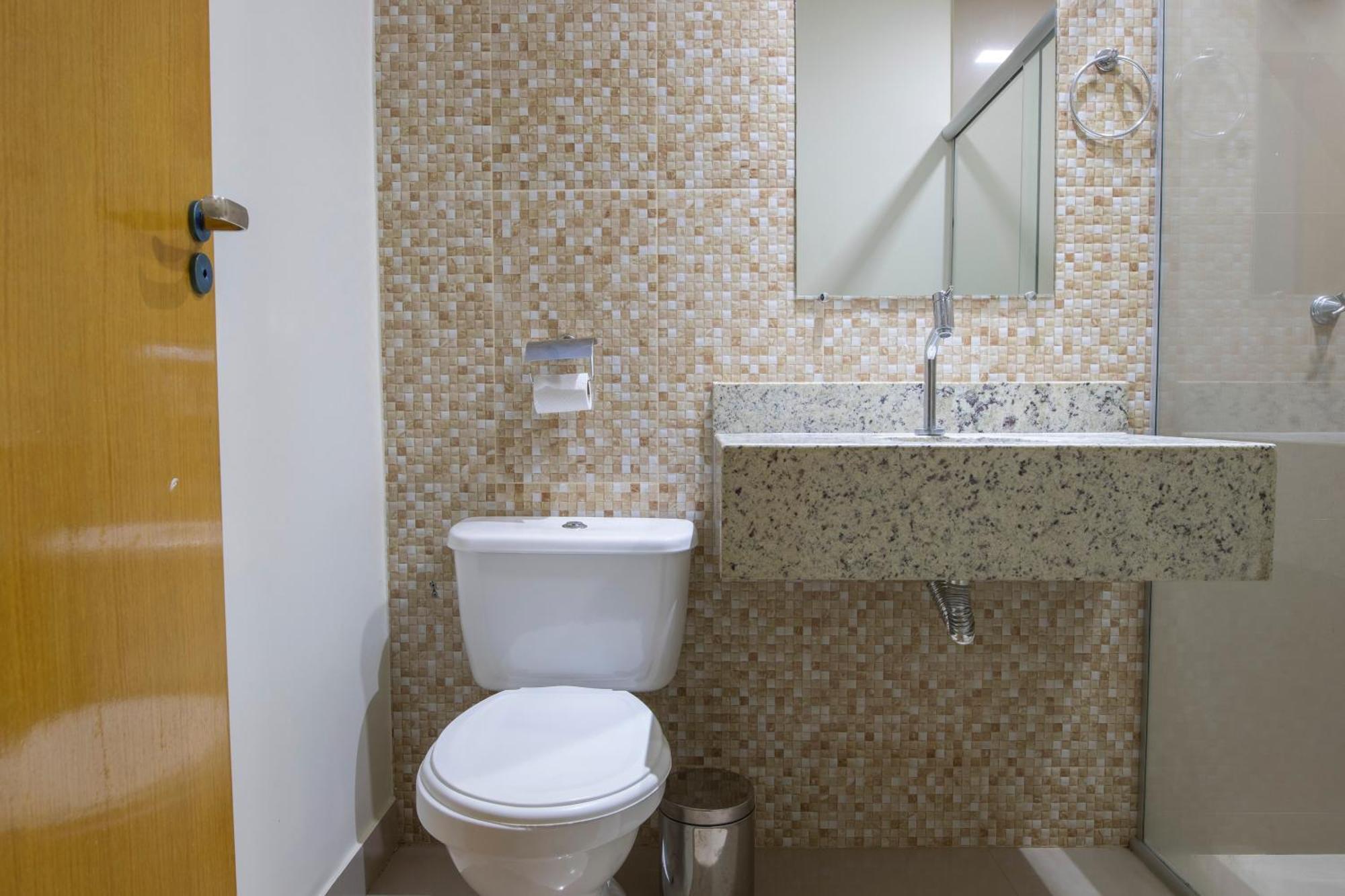 Oyo Tropical Confort Hotel, Brasilia Sao Sebastiao  Kültér fotó