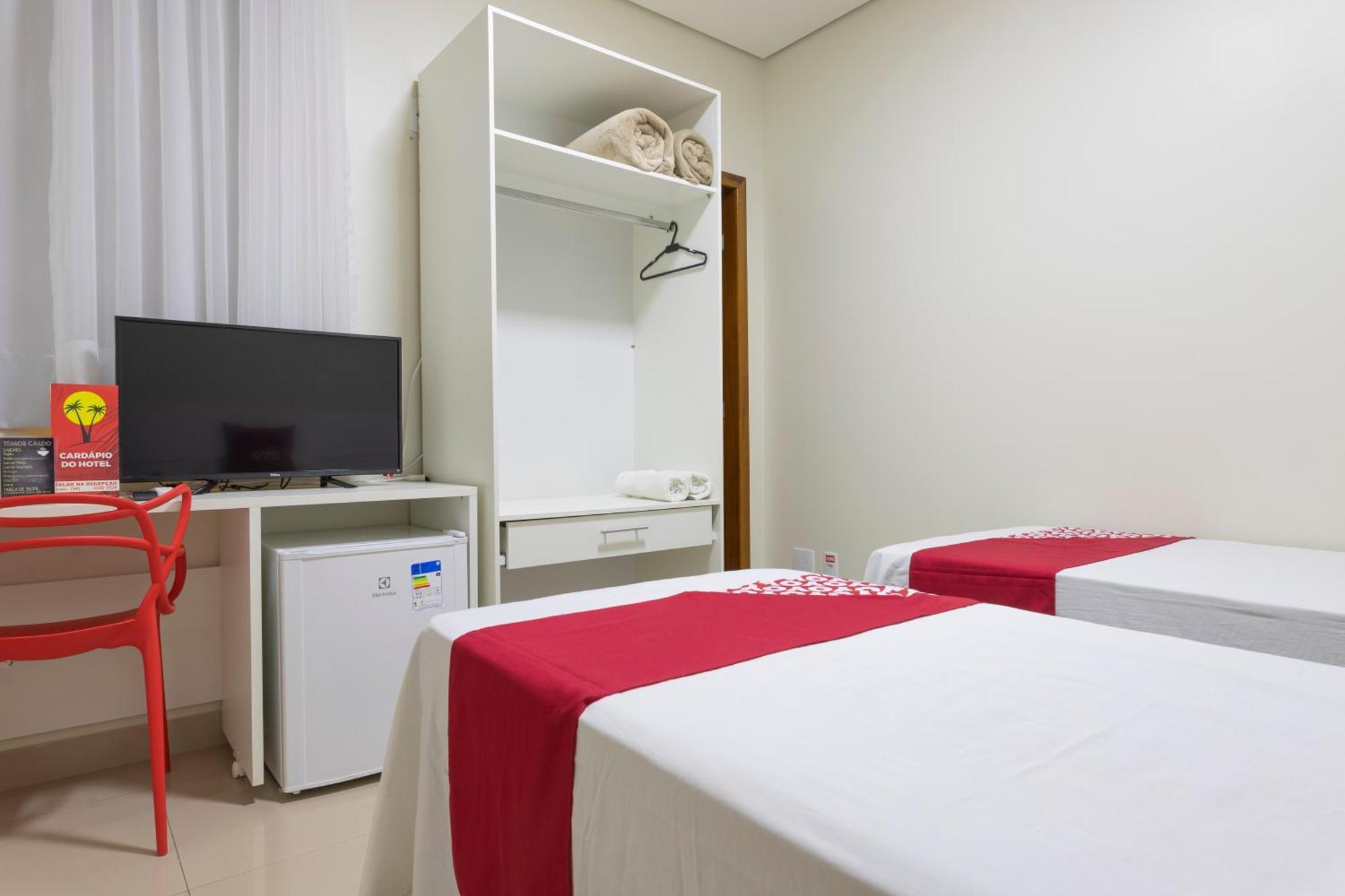 Oyo Tropical Confort Hotel, Brasilia Sao Sebastiao  Kültér fotó